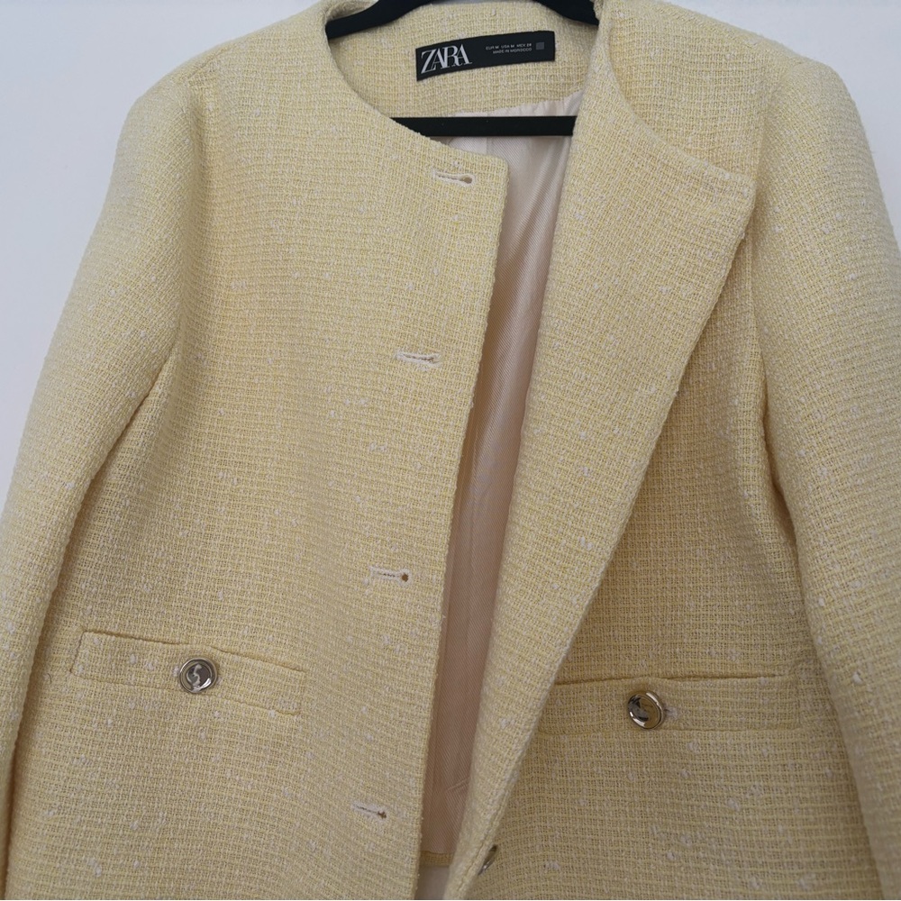 Zara Women's Light Yellow Tweed Blazer
